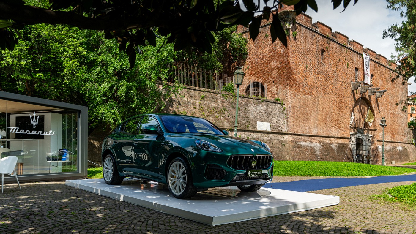 Partito da Torino il primo appuntamento del Maserati Grecale Urban